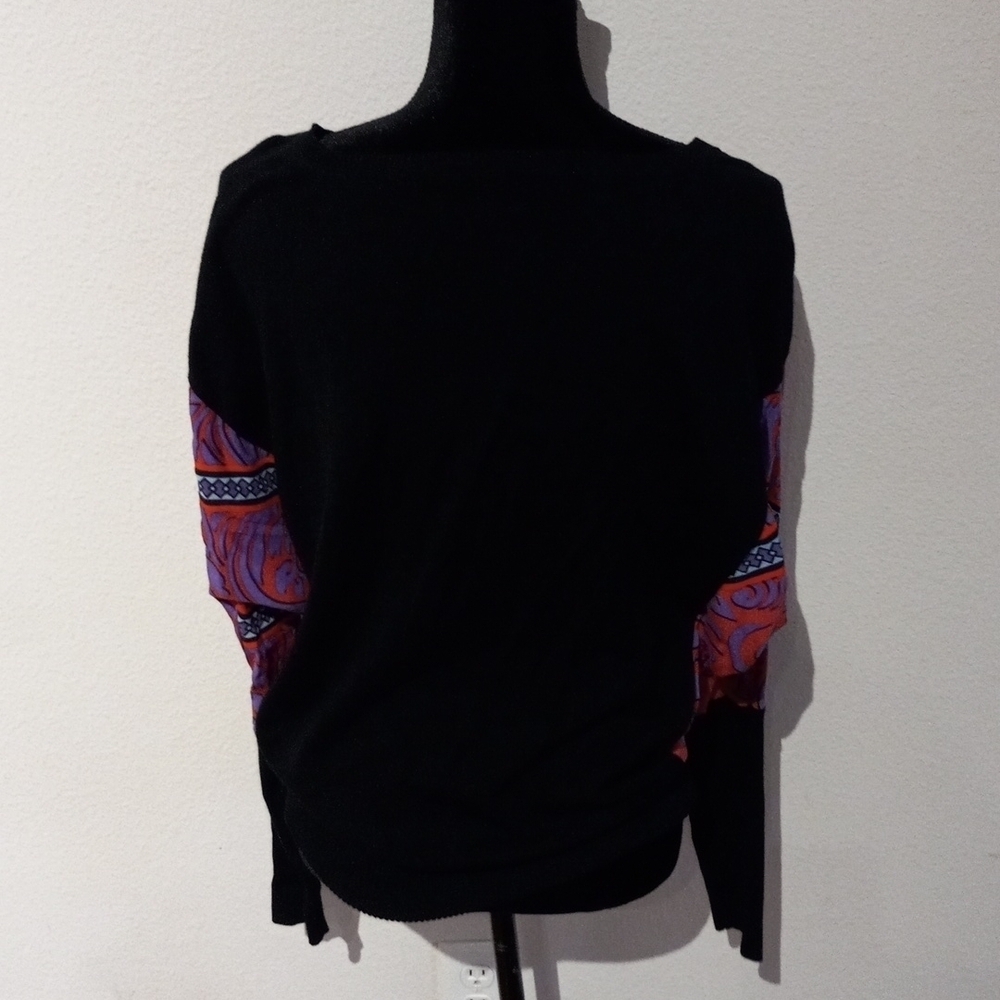 HALE BOB size SM Aztec silk top, $178.00 - Picture 3 of 5